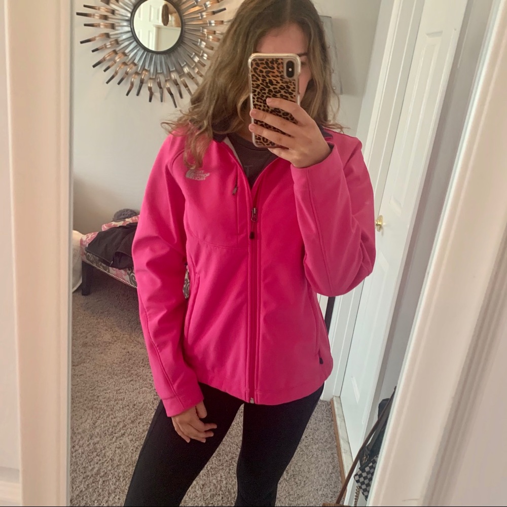 Pink North Face jacket - Picture 3 of 3
